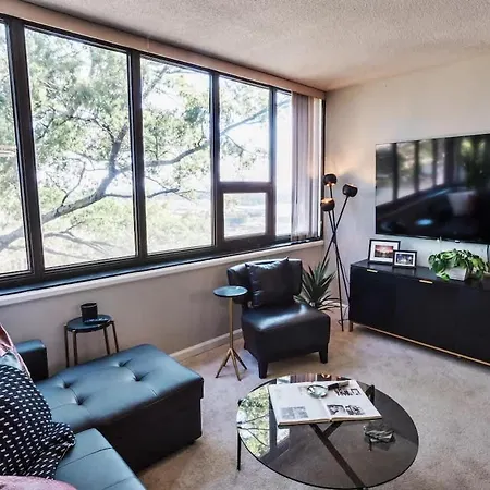 Modern Condo Closest To The University Of Sc